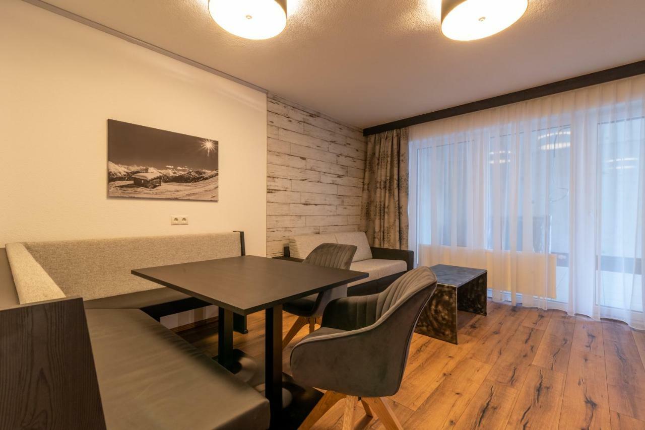 A Casa Rubin Chalet & Studio Resort Sölden Kültér fotó